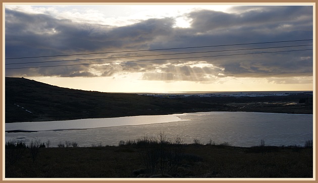 Vífó undir sólstöfum