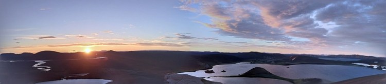 Sólsetur handan Fossvatna