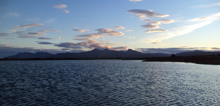 Hlíðarvatn, Ljósufjöll í baksýn