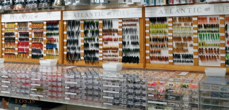 Hluti flugubarsins í Edinburgh Angling Centre